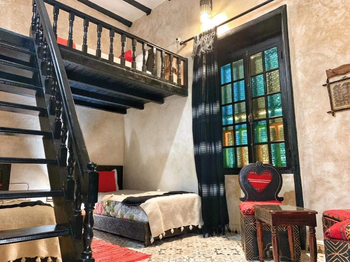 Riad Beldy As-Sawíra Exteriér fotografie
