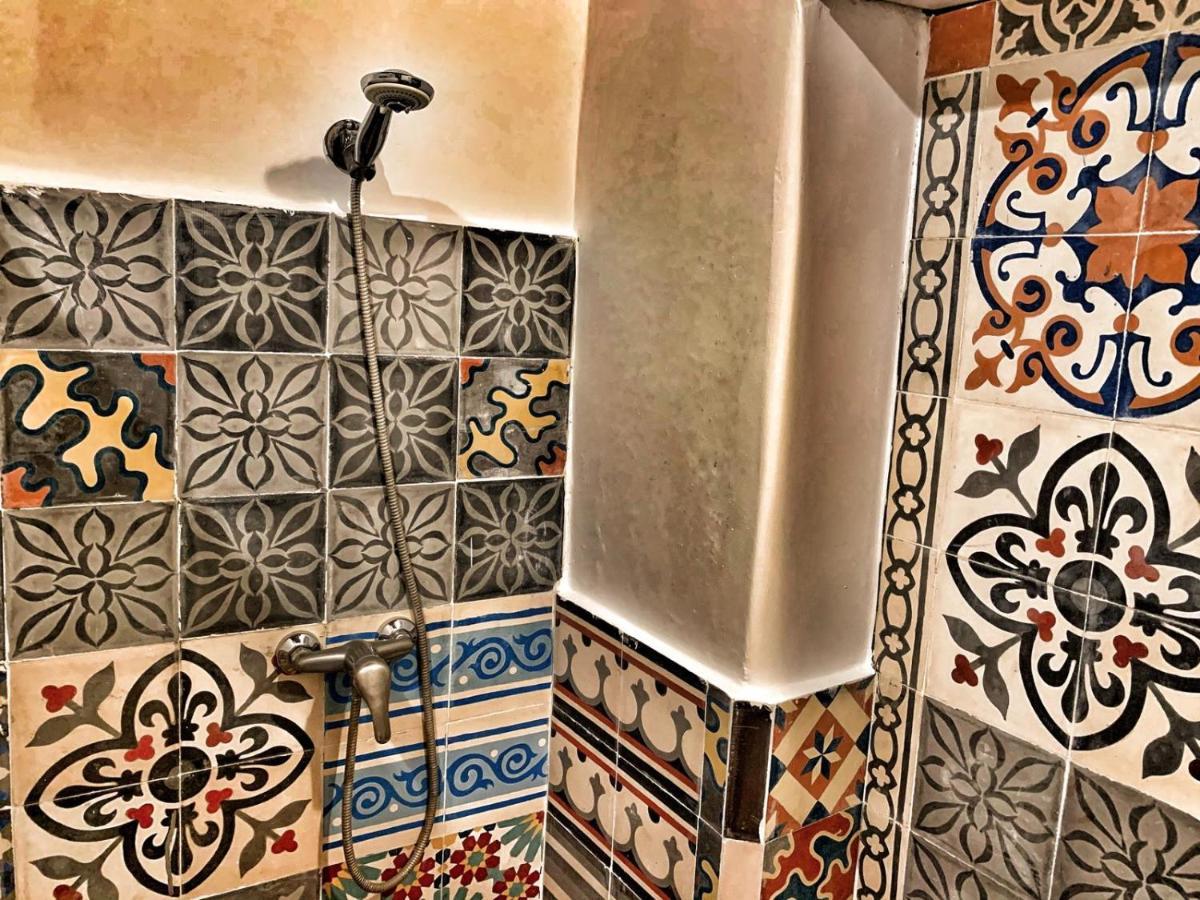 Riad Beldy As-Sawíra Exteriér fotografie