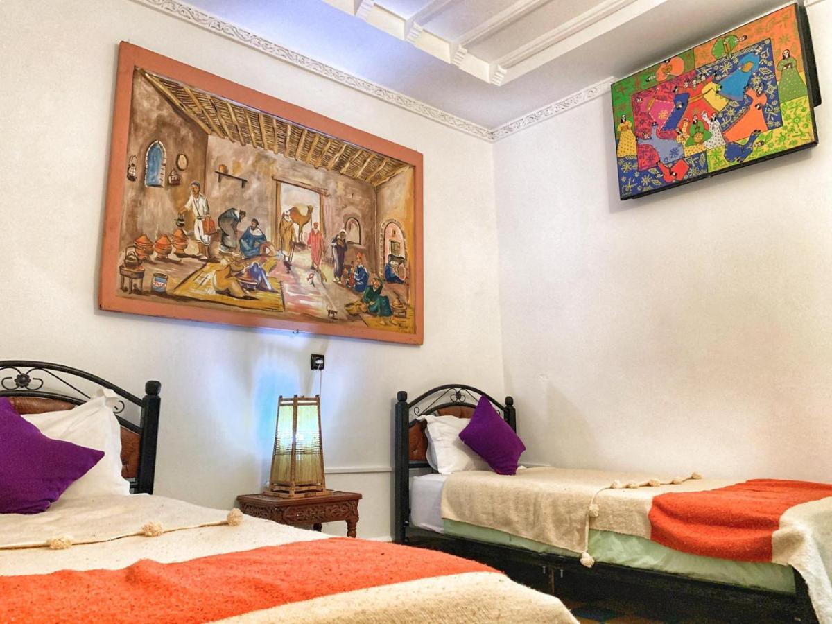 Riad Beldy As-Sawíra Exteriér fotografie