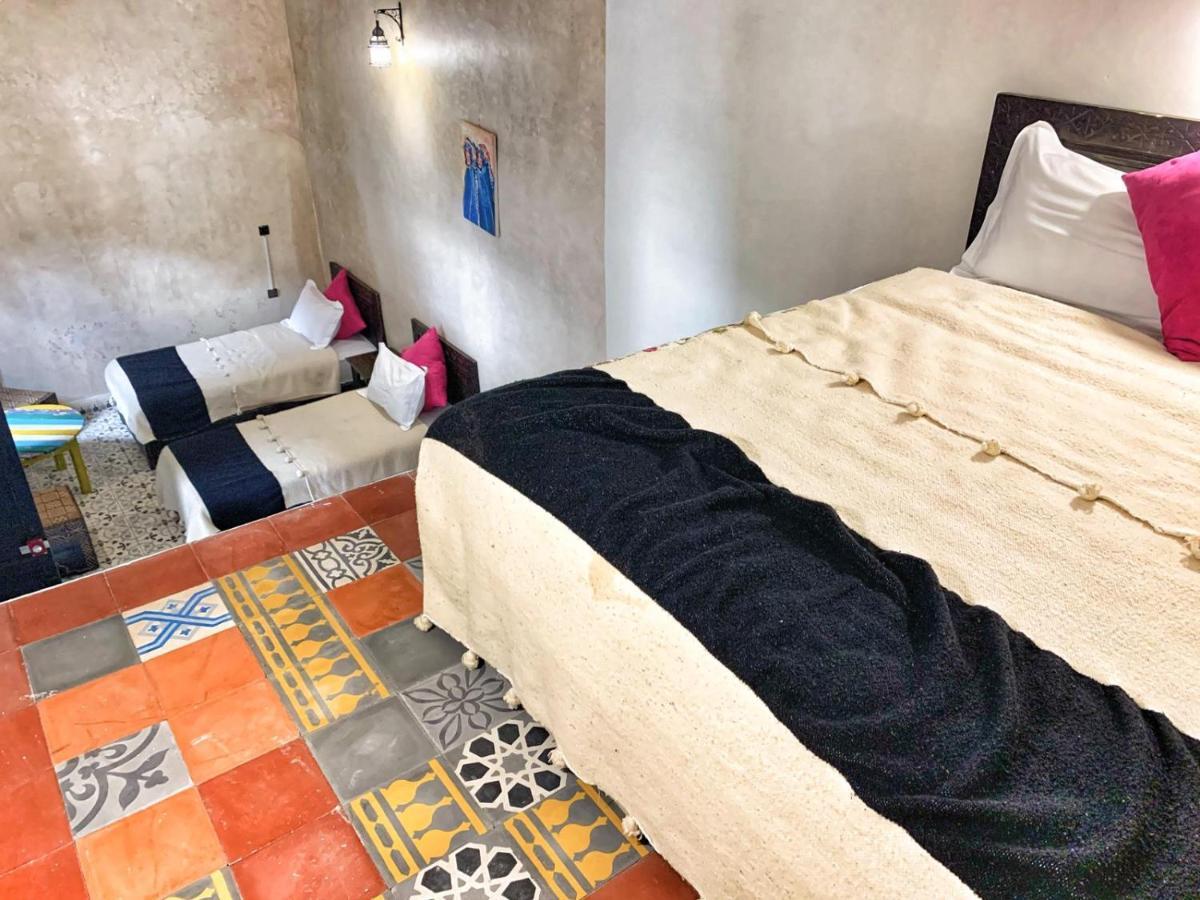 Riad Beldy As-Sawíra Exteriér fotografie