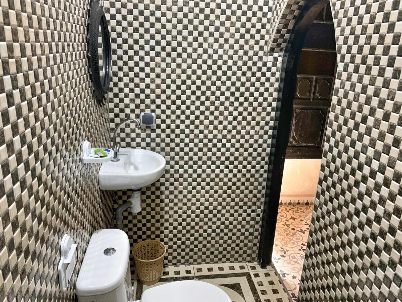Riad Beldy As-Sawíra Pokoj fotografie