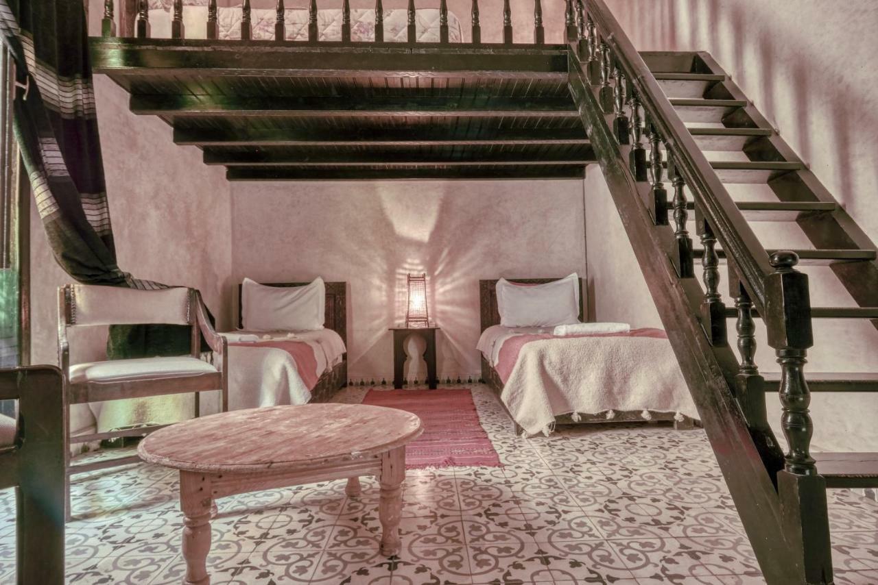 Riad Beldy As-Sawíra Exteriér fotografie
